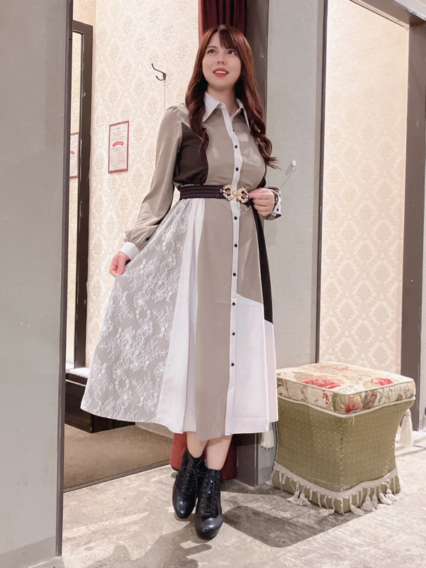 axes femmeの新作長袖ワンピースを、人気スタッフ20名の22styleで