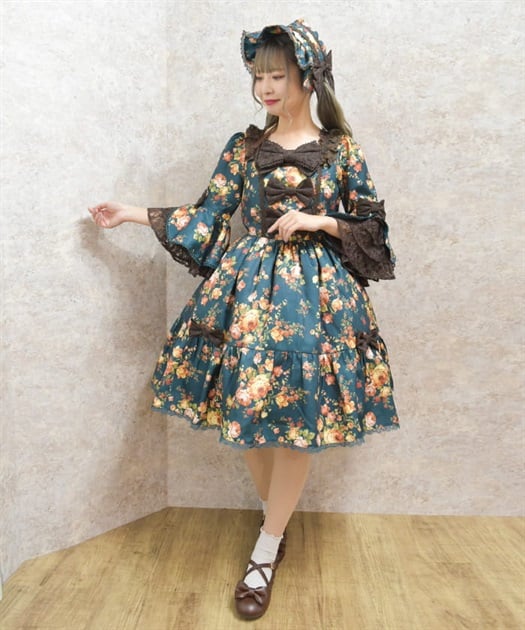洋ロリータ　まんこ 日本ロリータ協会会長監修！】ロリータファッションとは？特徴・種類から、歴史、必須アイテム、おすすめブランド・コーデまで徹底解説♡【青木美沙子さんインタビュー】  - my axes