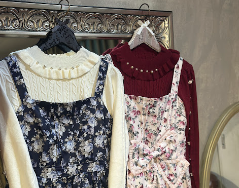 axes femme mobility限定 バラ柄ビッグリボンジャンスカ ピンク